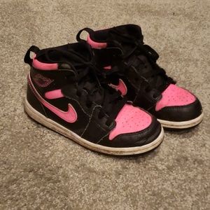 Air Jordan girl's high top sneakers